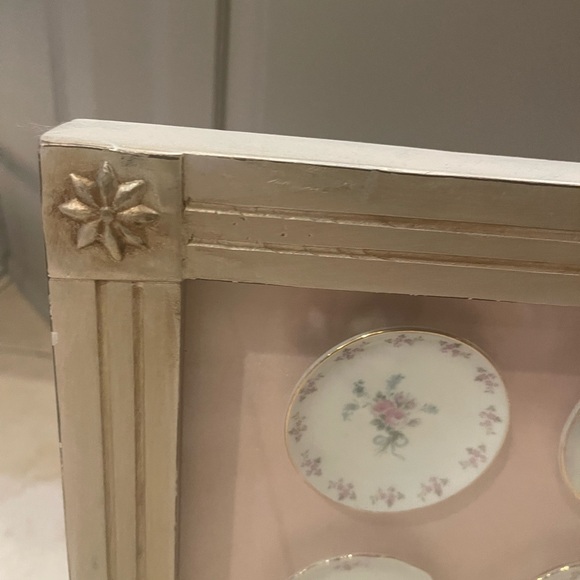 Floral Wall Decor with Gold Frame - Picture 6 of 11